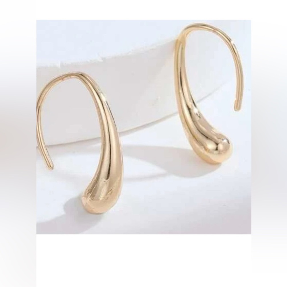 Fashion drop hoop earrings yellow gold plated NIB
